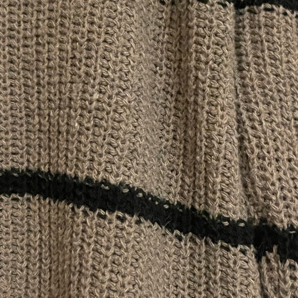striped knit sweater - Picture 3 of 3